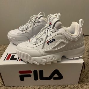 Brand new Fila disruptor II premium size 5.5